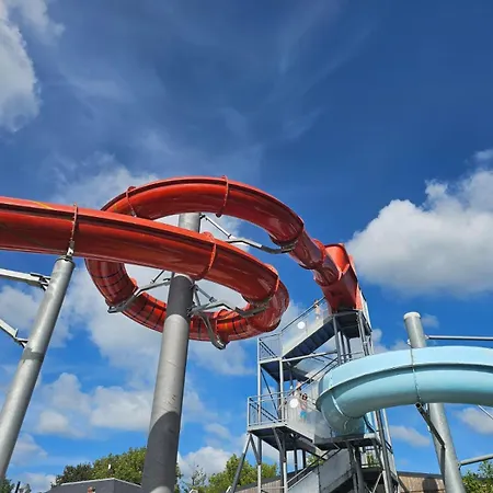 Mobil-home 4 Personnes Dans 5 Etoiles Proche De La Κάμπινγκ