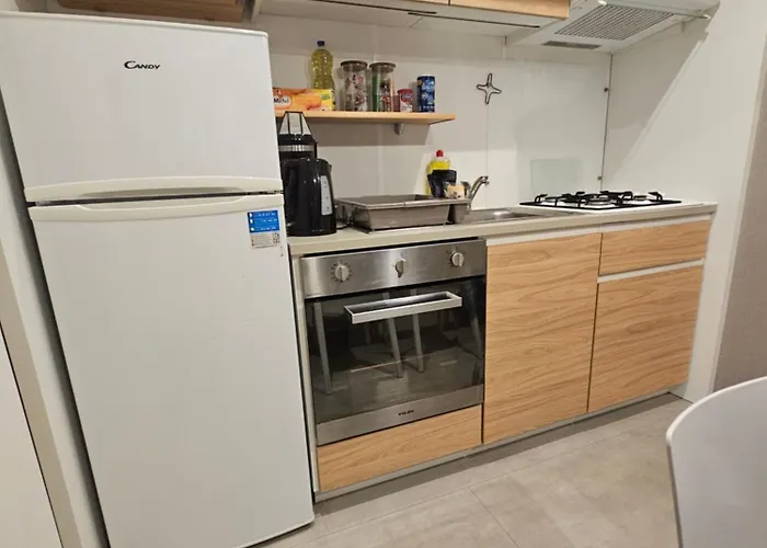 Κάμπινγκ Mobil-home 4 Personnes Dans 5 Etoiles Proche De La