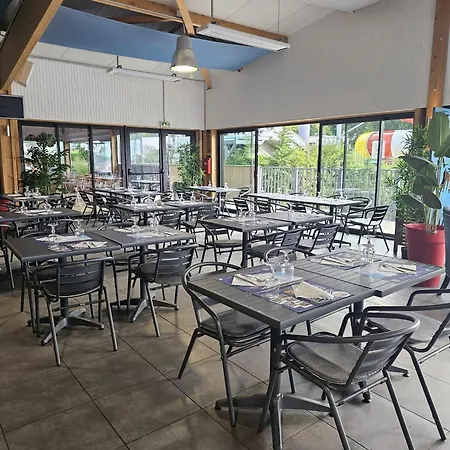 Mobil-home 4 Personnes Dans 5 Etoiles Proche De La Κάμπινγκ