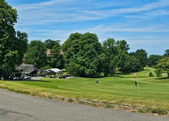 Mobil-home 4 Personnes Dans 5 Etoiles Proche De La Campingplads