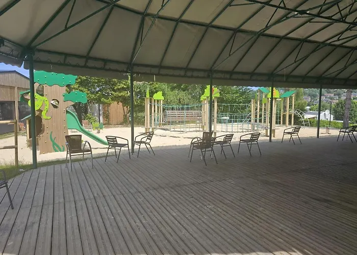 Mobil-home 4 Personnes Dans 5 Etoiles Proche De La Houlgate