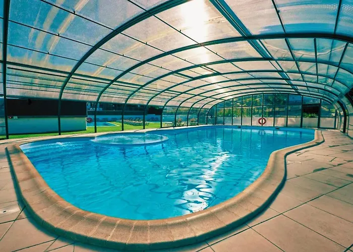 Mobil-home 4 Personnes Dans 5 Etoiles Proche De La