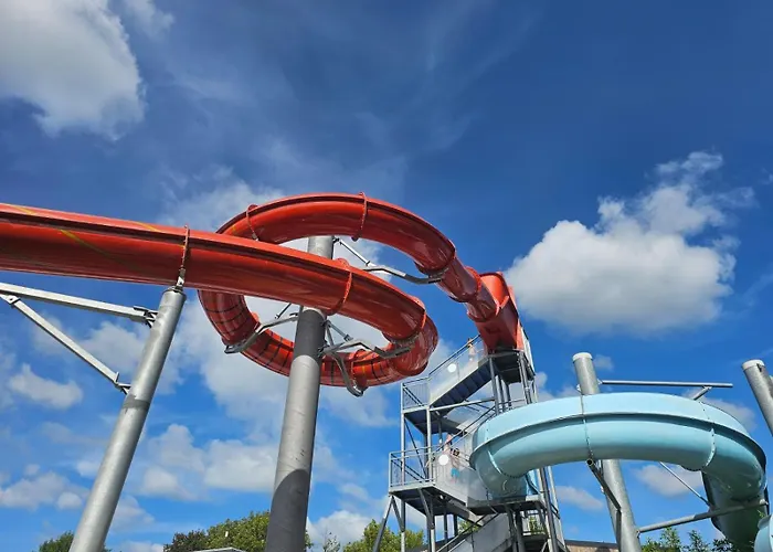 Mobil-home 4 Personnes Dans 5 Etoiles Proche De La Kemping